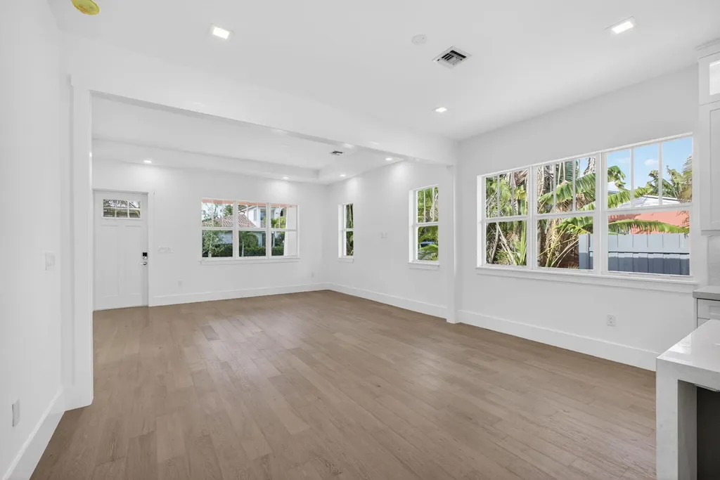 1017 Ardmore Road West Palm Beach FL 33401