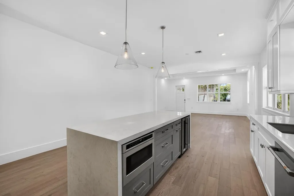 1017 Ardmore Road West Palm Beach FL 33401