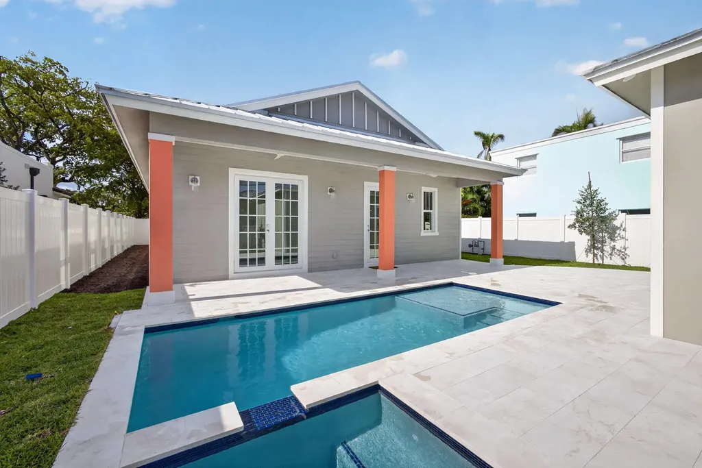 1017 Ardmore Road West Palm Beach FL 33401