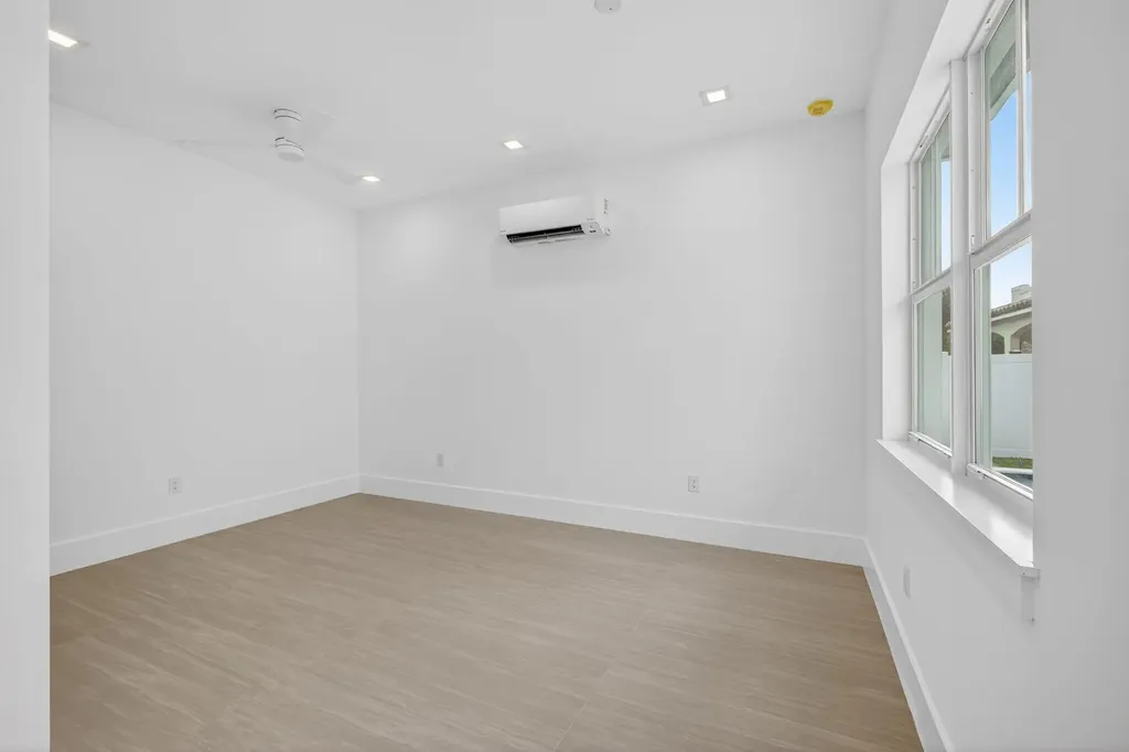 1017 Ardmore Road West Palm Beach FL 33401
