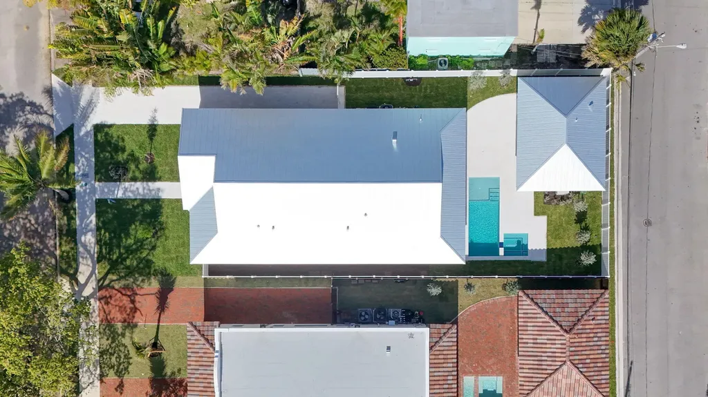 1017 Ardmore Road West Palm Beach FL 33401