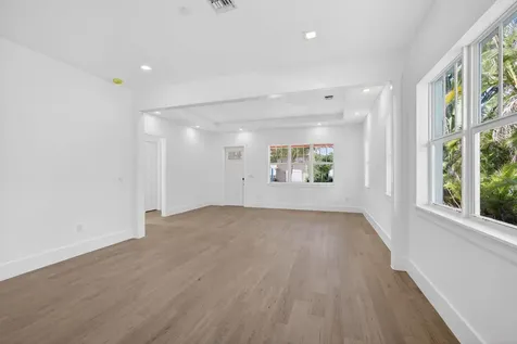 1017 Ardmore Road West Palm Beach FL 33401