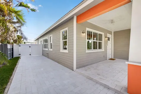 1017 Ardmore Road West Palm Beach FL 33401