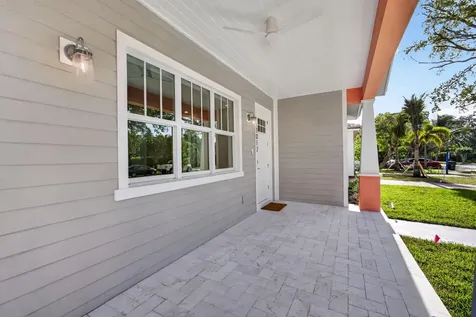 1017 Ardmore Road West Palm Beach FL 33401