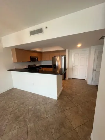 140 S Dixie Highway Hollywood FL 33020