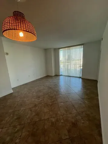140 S Dixie Highway Hollywood FL 33020