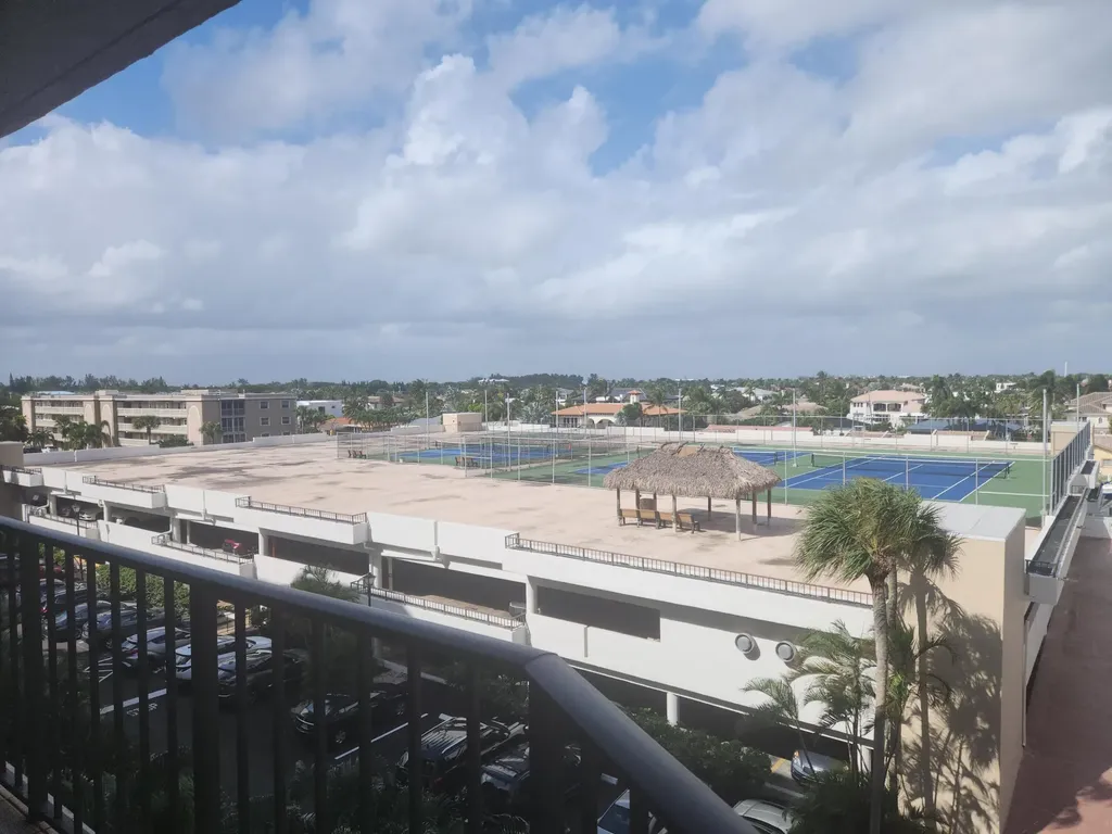 859 Jeffery Street Boca Raton FL 33487