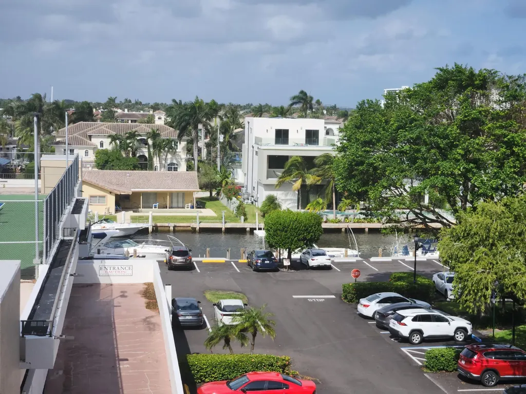 859 Jeffery Street Boca Raton FL 33487