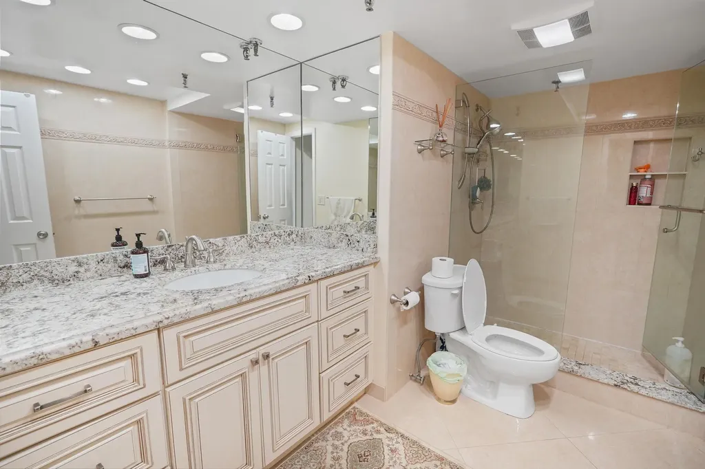859 Jeffery Street Boca Raton FL 33487