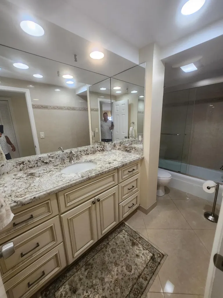 859 Jeffery Street Boca Raton FL 33487