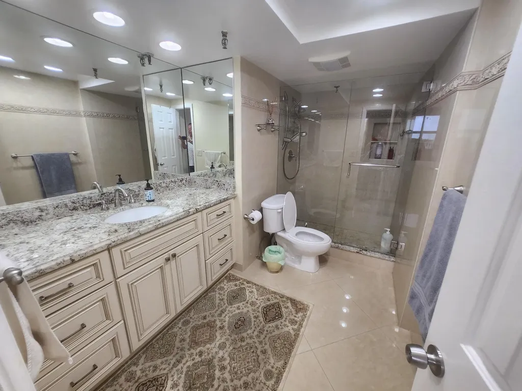 859 Jeffery Street Boca Raton FL 33487