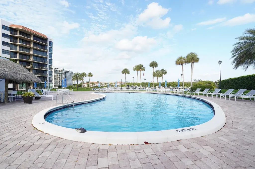 859 Jeffery Street Boca Raton FL 33487