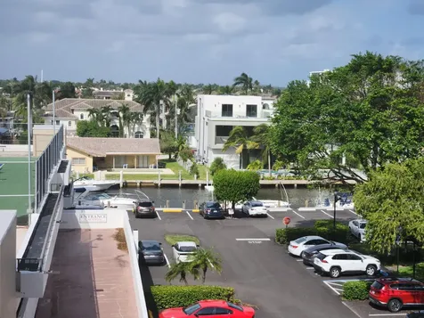 859 Jeffery Street Boca Raton FL 33487