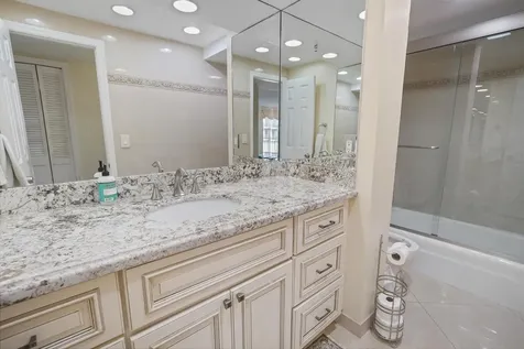 859 Jeffery Street Boca Raton FL 33487