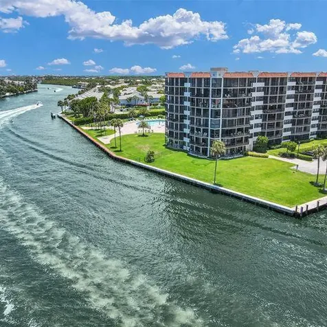 859 Jeffery Street Boca Raton FL 33487