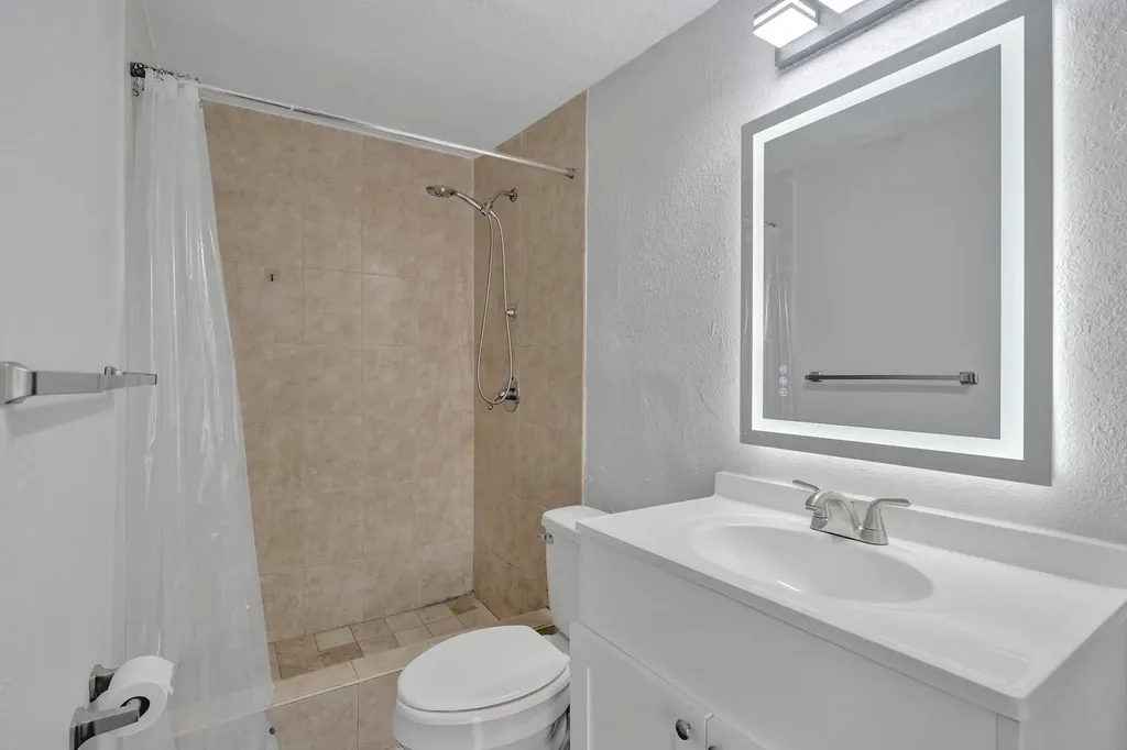 234 NE 14th Avenue Pompano Beach FL 33060