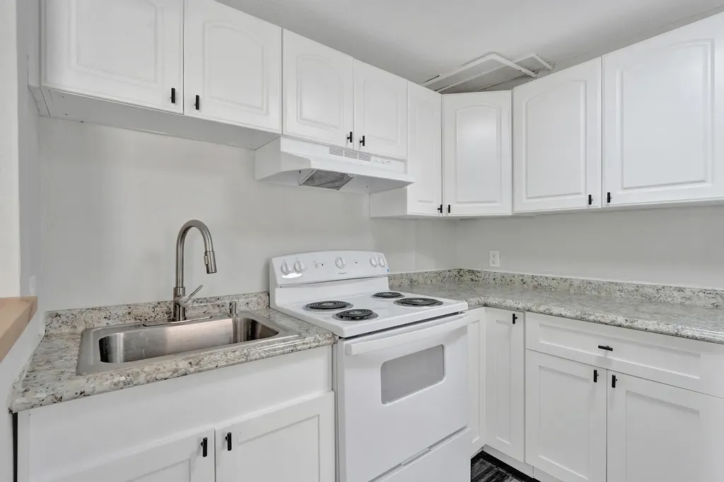 234 NE 14th Avenue Pompano Beach FL 33060