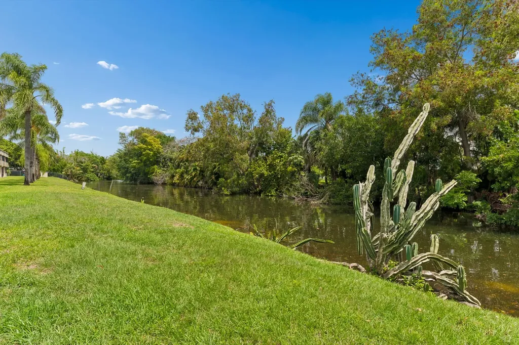 126 Sparrow Drive Royal Palm Beach FL 33411