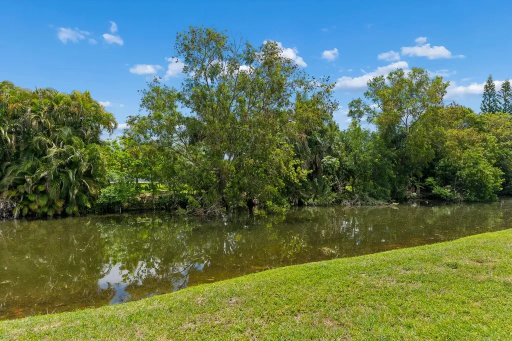 126 Sparrow Drive Royal Palm Beach FL 33411