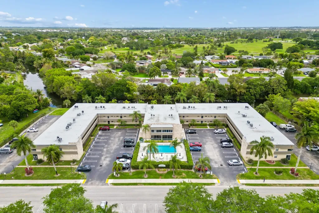 126 Sparrow Drive Royal Palm Beach FL 33411