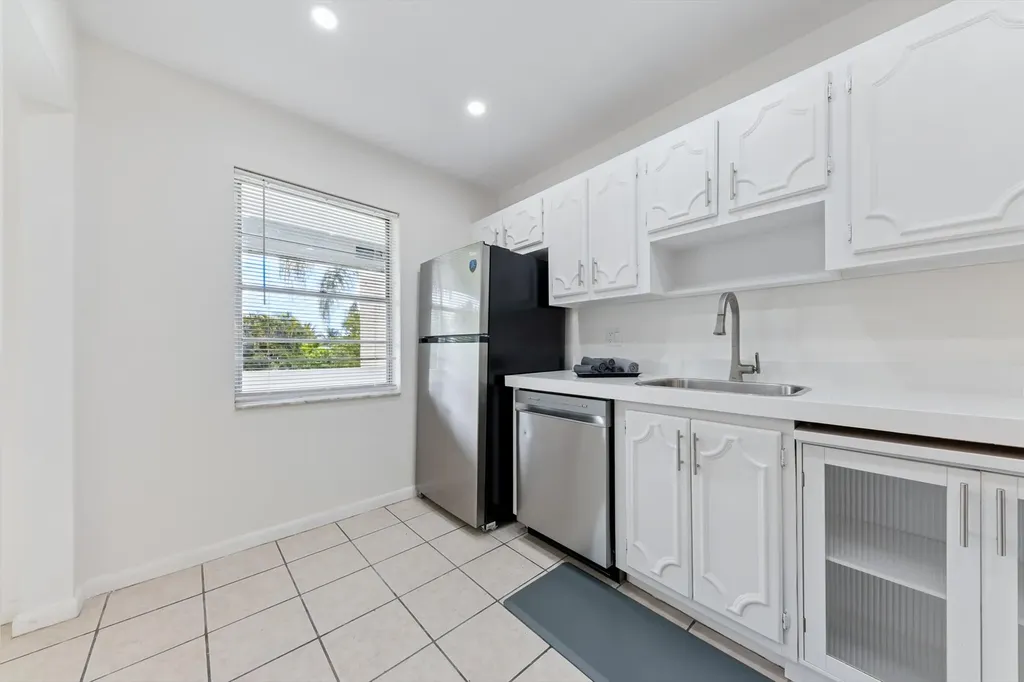 126 Sparrow Drive Royal Palm Beach FL 33411