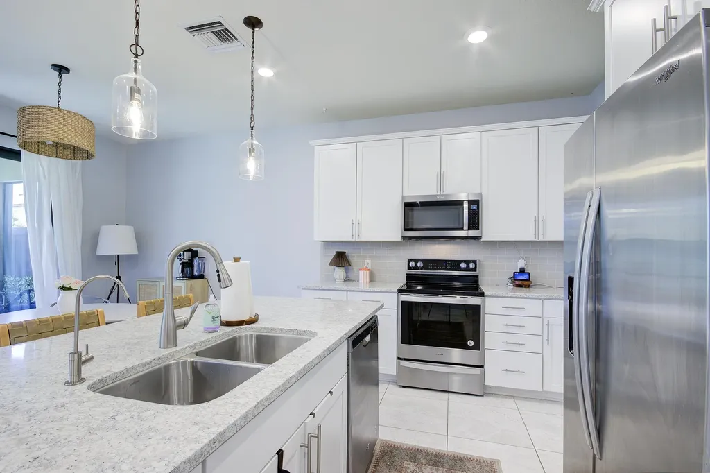 8327 Rearing Lane Lake Worth FL 33467