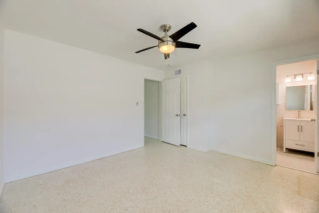 1635 NE 5th Court Fort Lauderdale FL 33301