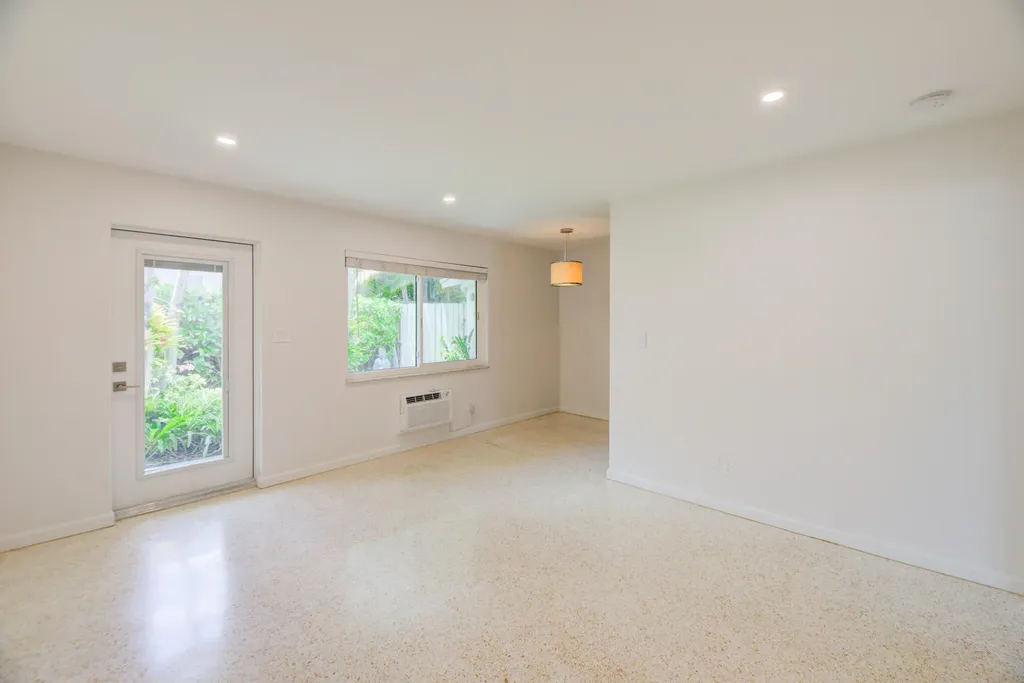 1635 NE 5th Court Fort Lauderdale FL 33301