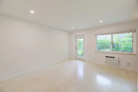 1635 NE 5th Court Fort Lauderdale FL 33301