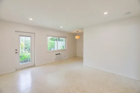 1635 NE 5th Court Fort Lauderdale FL 33301