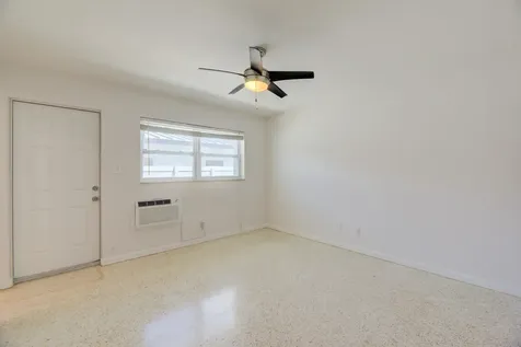 1635 NE 5th Court Fort Lauderdale FL 33301