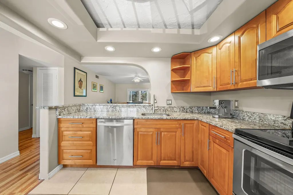 2615 NE 1st Court Boynton Beach FL 33435