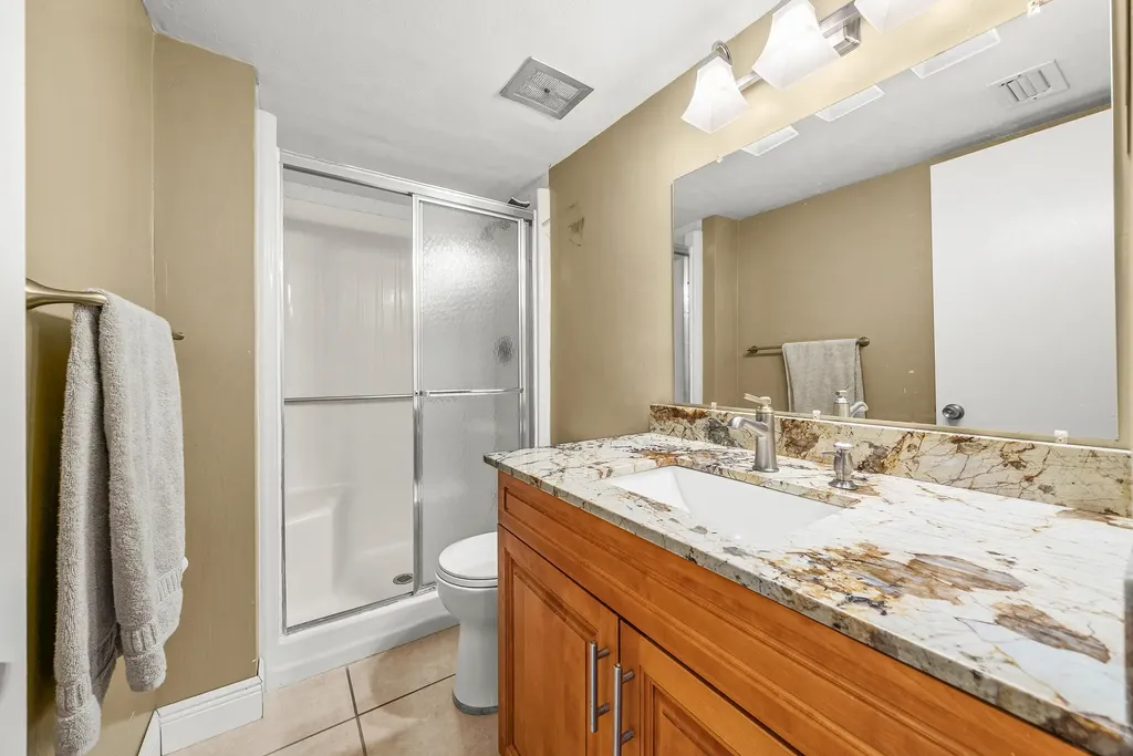2615 NE 1st Court Boynton Beach FL 33435