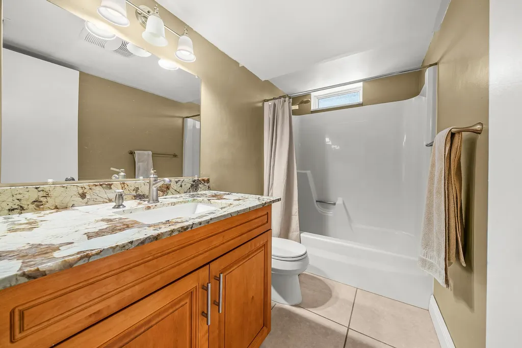 2615 NE 1st Court Boynton Beach FL 33435
