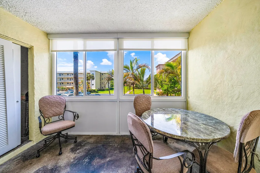 2615 NE 1st Court Boynton Beach FL 33435