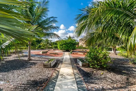 2615 NE 1st Court Boynton Beach FL 33435
