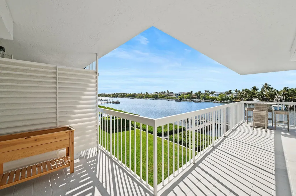 3501 S Ocean Boulevard South Palm Beach FL 33480