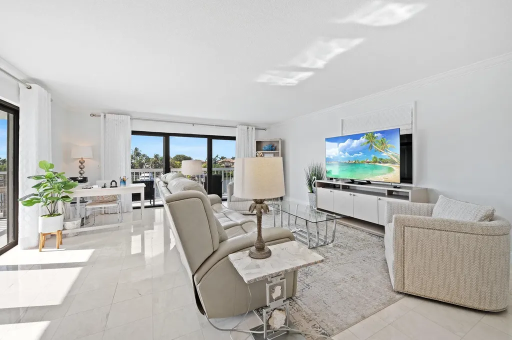 3501 S Ocean Boulevard South Palm Beach FL 33480