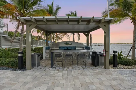 41 SW Seminole Street Stuart FL 34994