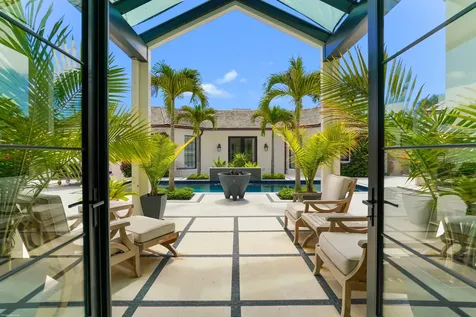 55 Links Road Jupiter Island FL 33455