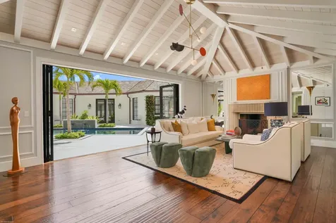 55 Links Road Jupiter Island FL 33455