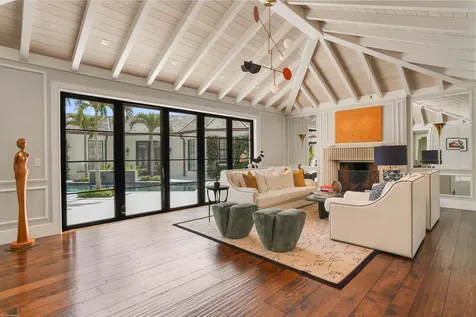 55 Links Road Jupiter Island FL 33455