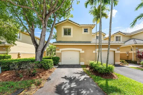 2482 Cordoba Bend Weston FL 33327