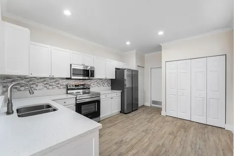 2482 Cordoba Bend Weston FL 33327