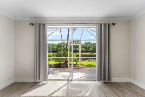 2482 Cordoba Bend Weston FL 33327