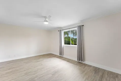 2482 Cordoba Bend Weston FL 33327