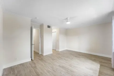 2482 Cordoba Bend Weston FL 33327