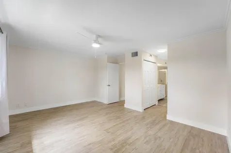 2482 Cordoba Bend Weston FL 33327