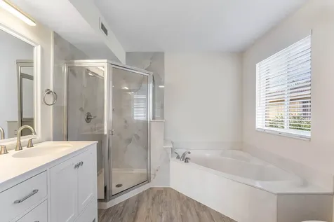 2482 Cordoba Bend Weston FL 33327