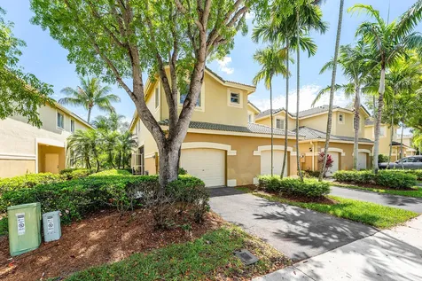 2482 Cordoba Bend Weston FL 33327